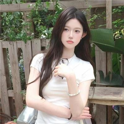 闺房淫娃